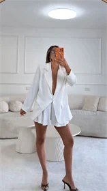 חליפה נינה לבן