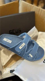 כפכף GCDS ג׳ינס שקוף