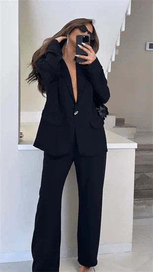 חליפה כפתור יהלום שחור